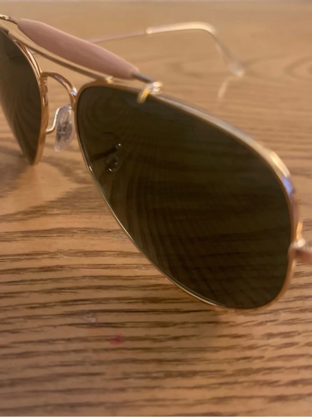 Ray Ban aviator style